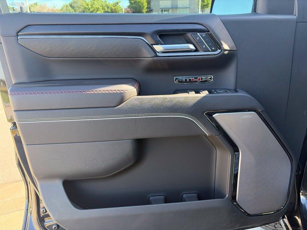 2023 GMC Sierra 1500 AT4X