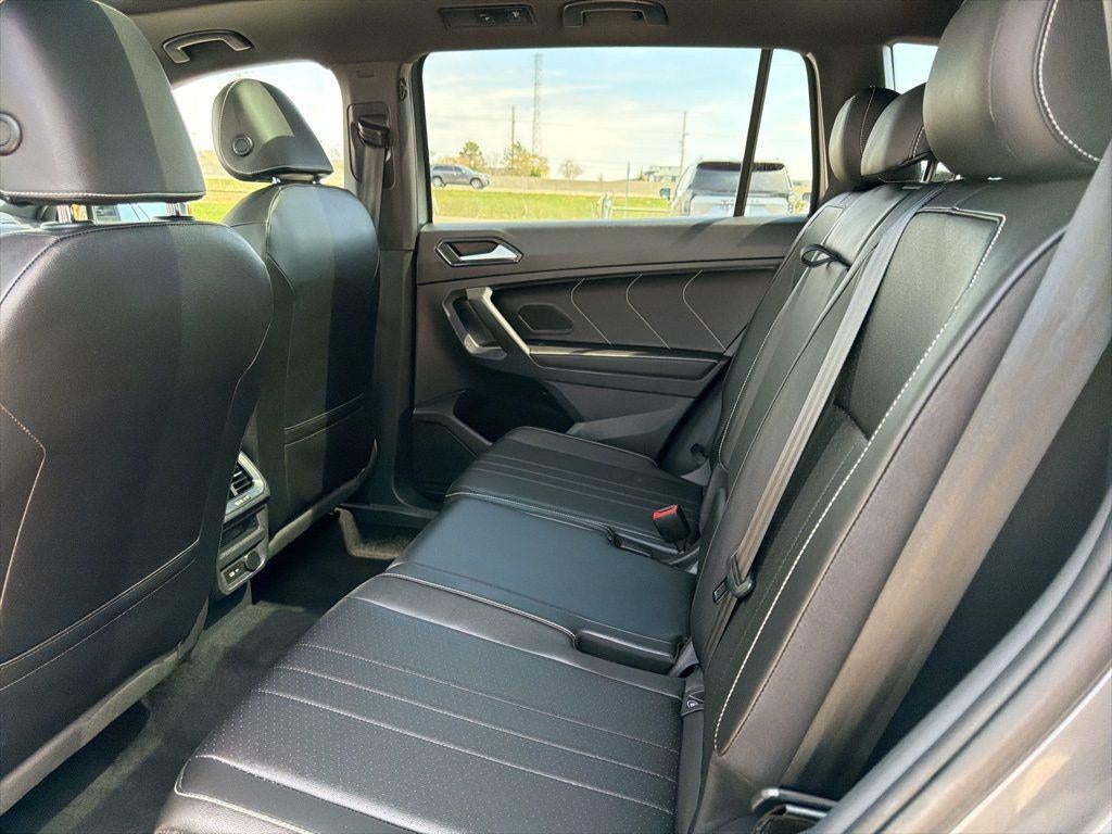 2022 Volkswagen Tiguan 2.0T SE R-Line Black