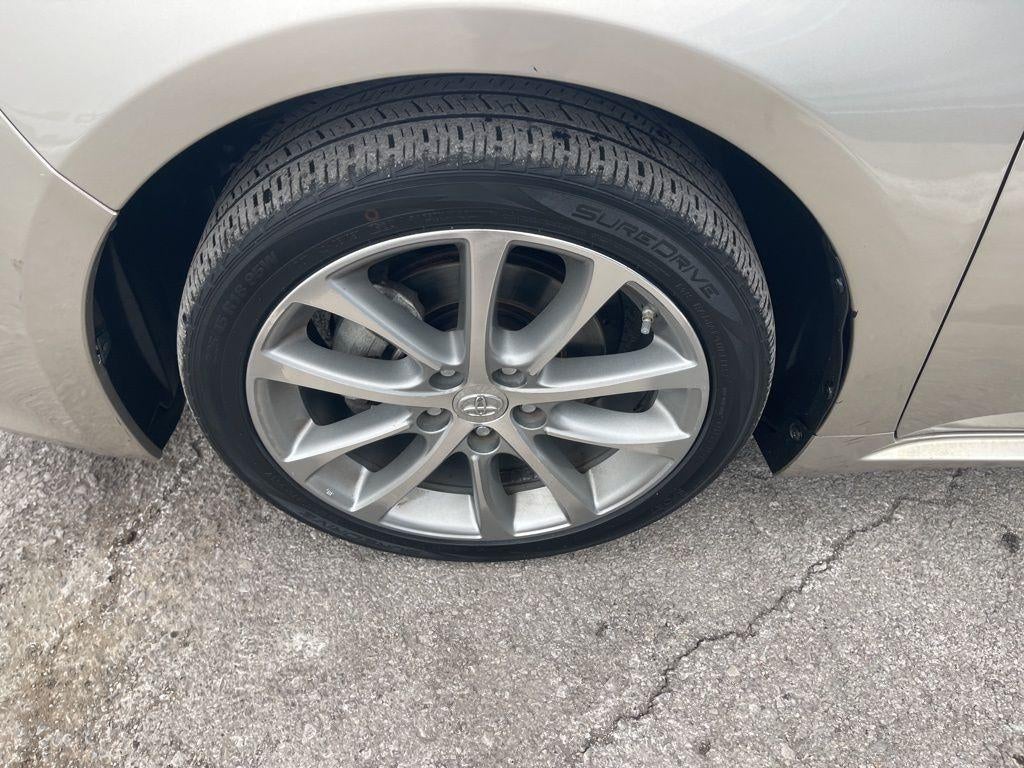 2014 Toyota Avalon XLE