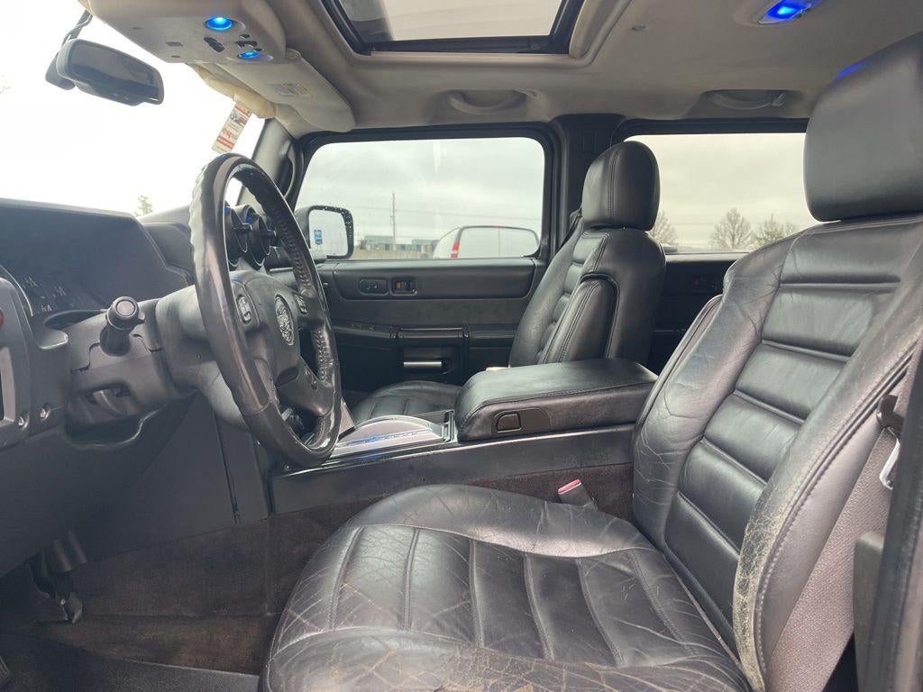 2005 HUMMER H2 Base