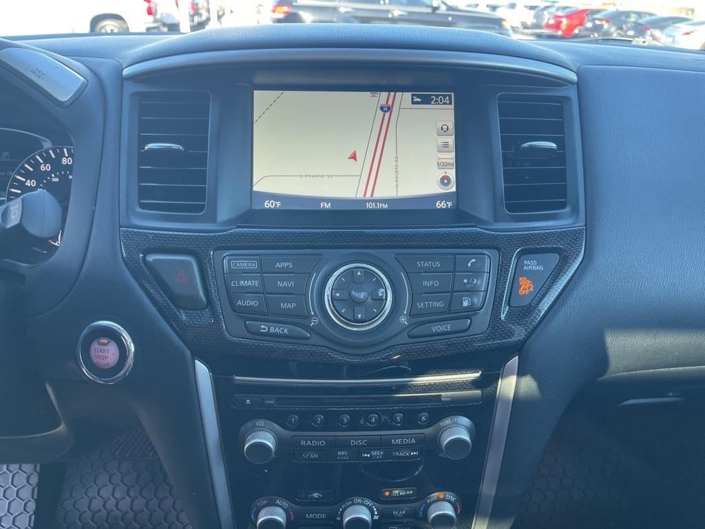 2020 Nissan Pathfinder SL