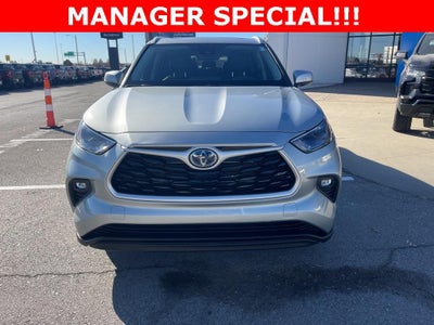 2022 Toyota Highlander XLE