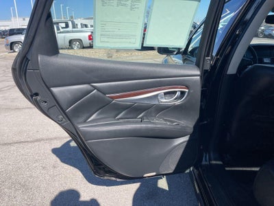 2018 INFINITI Q70 3.7X