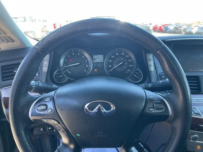 2018 INFINITI Q70 3.7X