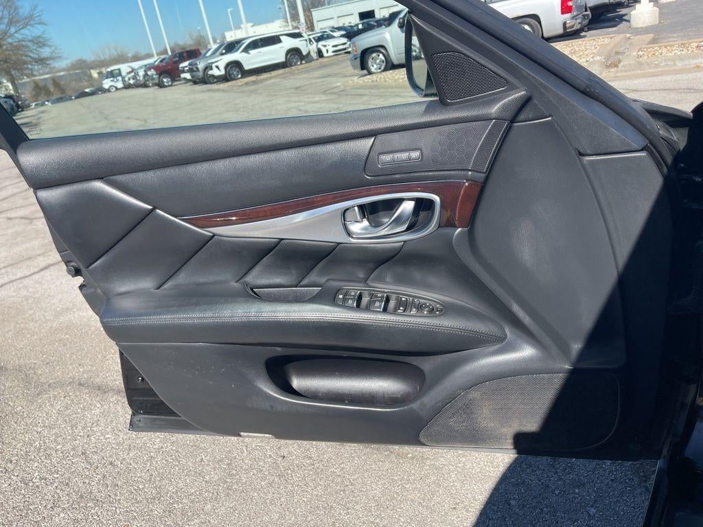 2018 INFINITI Q70 3.7X