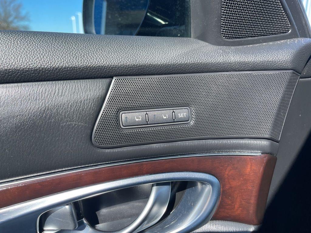 2018 INFINITI Q70 3.7X