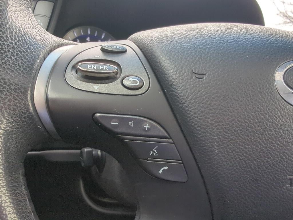 2016 INFINITI Q70L 3.7X