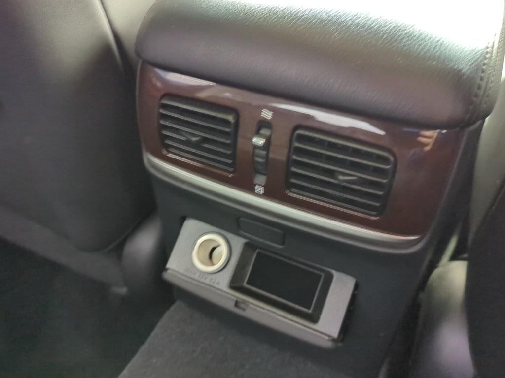 2016 INFINITI Q70L 3.7X