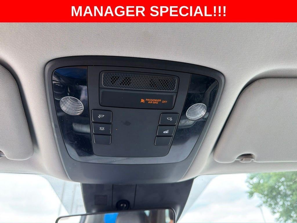 2022 Kia Carnival LXS
