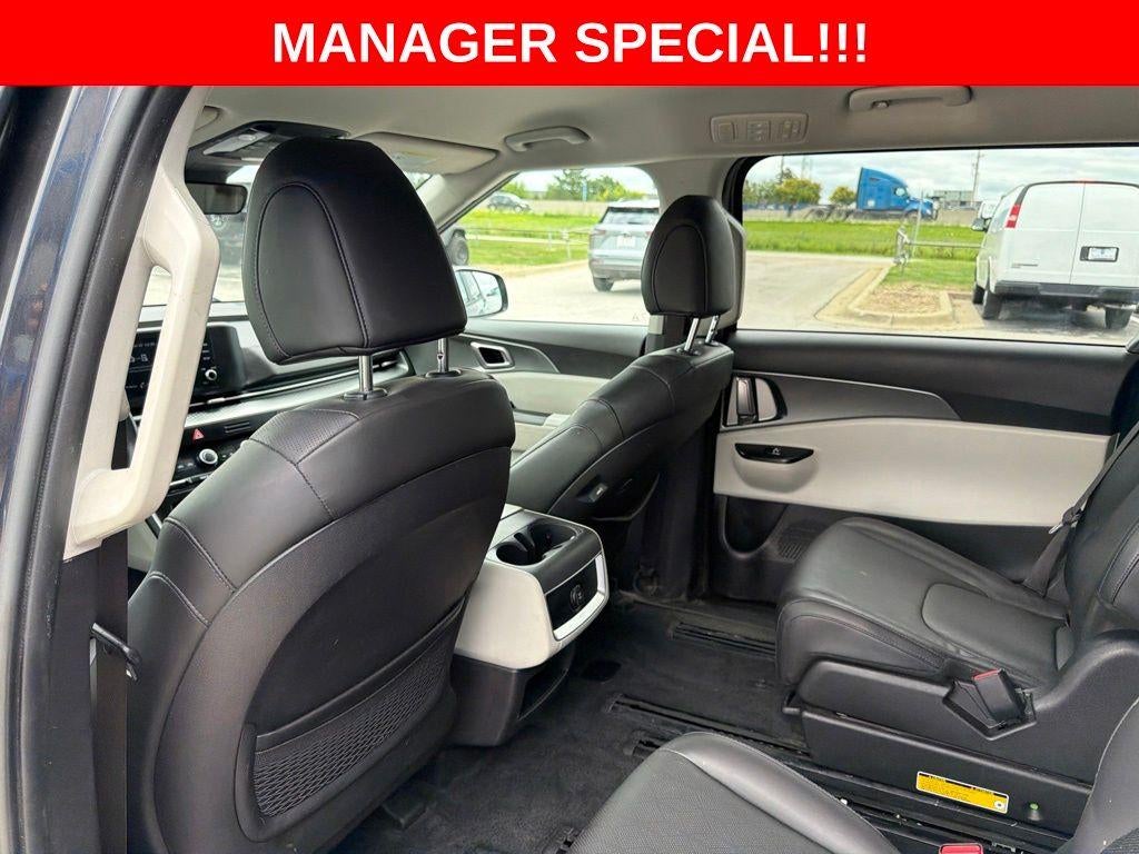 2022 Kia Carnival LXS