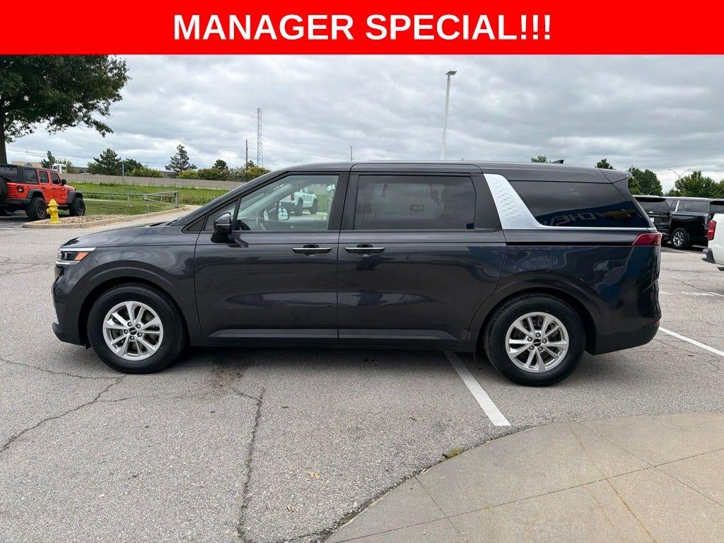 2022 Kia Carnival LXS