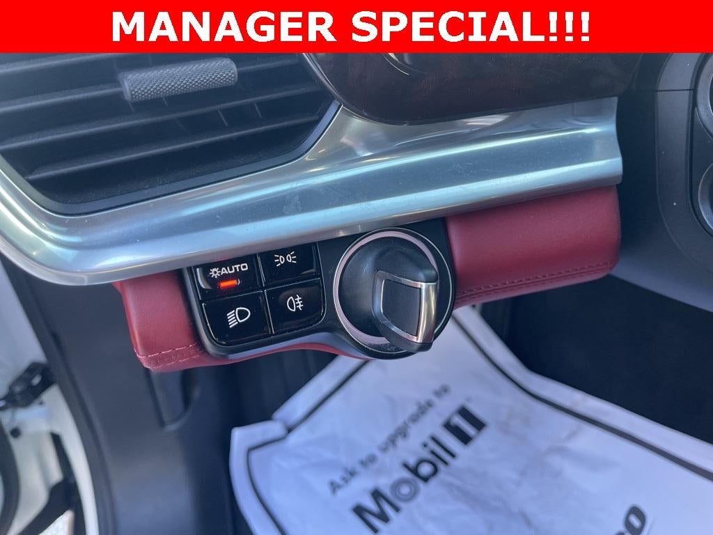 2018 Porsche Panamera Turbo