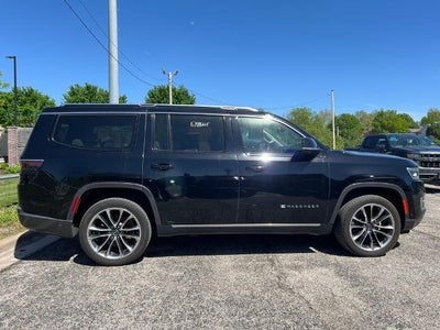 2022 Jeep Wagoneer Series III