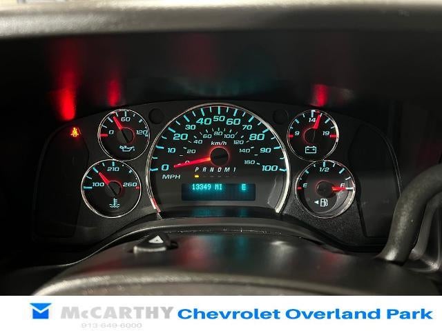 2025 Chevrolet Express Passenger 1LT