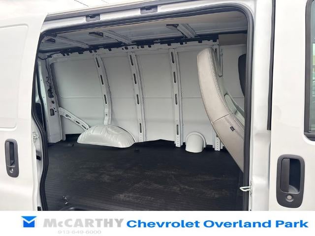 2025 Chevrolet Express Cargo 3500 Base