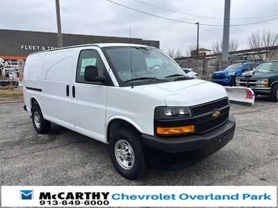2025 Chevrolet Express Cargo 3500 Base