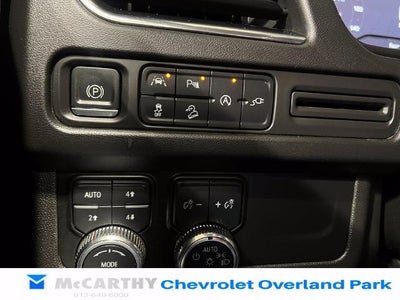 2022 GMC Yukon XL AT4