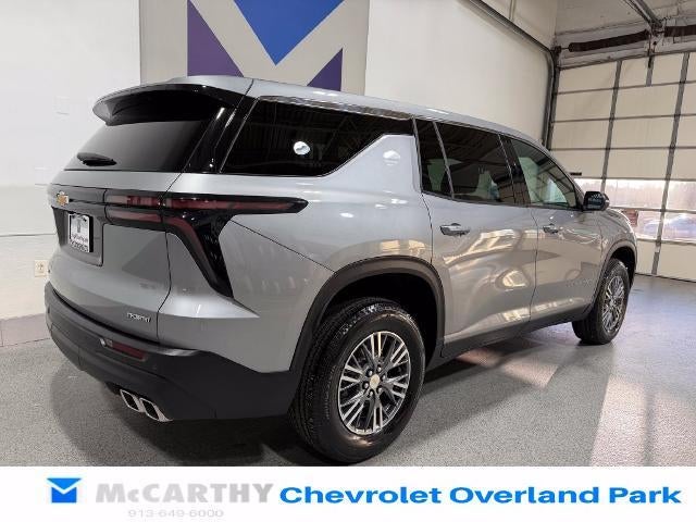 2024 Chevrolet Traverse LS