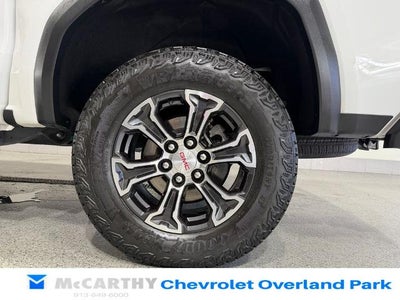 2023 GMC Canyon 4WD AT4
