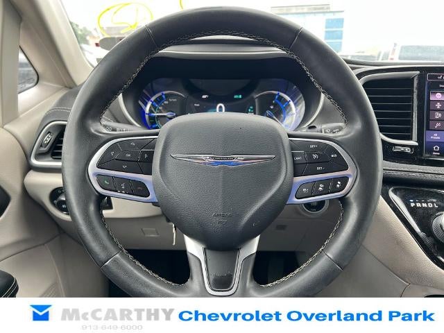 2022 Chrysler Pacifica Hybrid Touring L