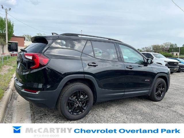 2023 GMC Terrain AT4