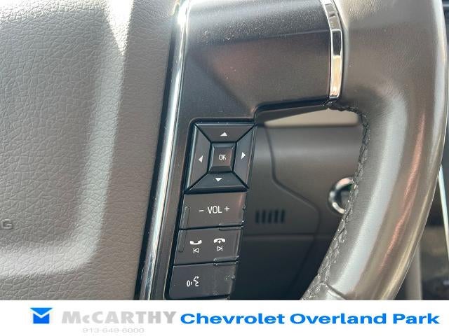 2015 Lincoln Navigator L Base