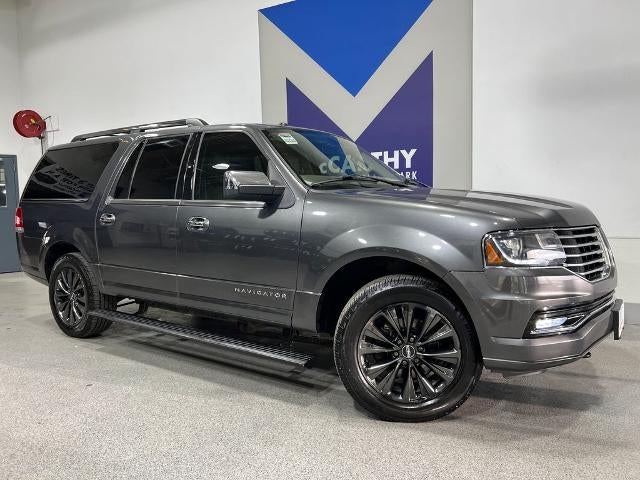 2015 Lincoln Navigator L Base