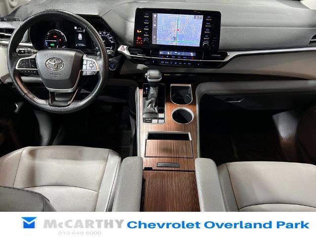 2021 Toyota Sienna XLE