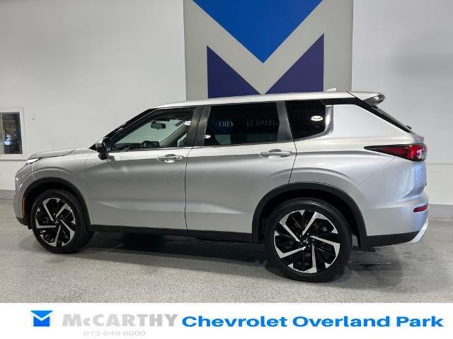 2023 Mitsubishi Outlander SE