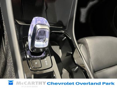 2025 Volvo XC40 Plus Bright Theme