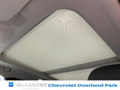 2025 Volvo XC40 Plus Bright Theme