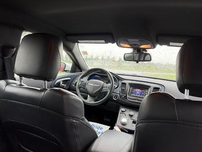 2016 Chrysler 200 S