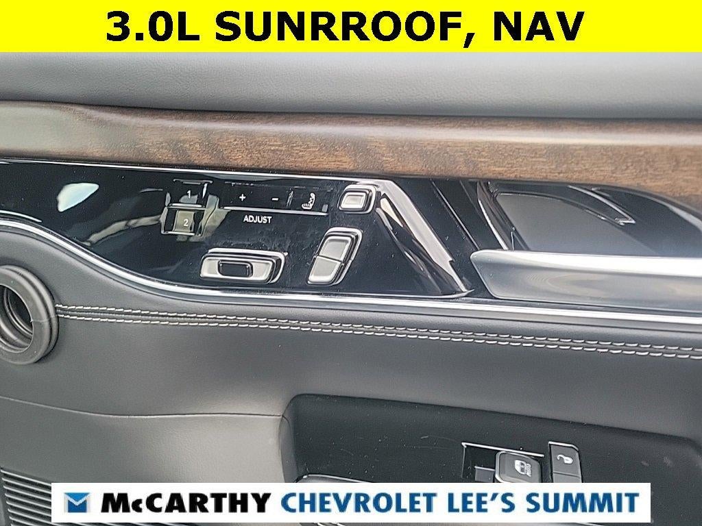 2023 Jeep Grand Wagoneer L Series II