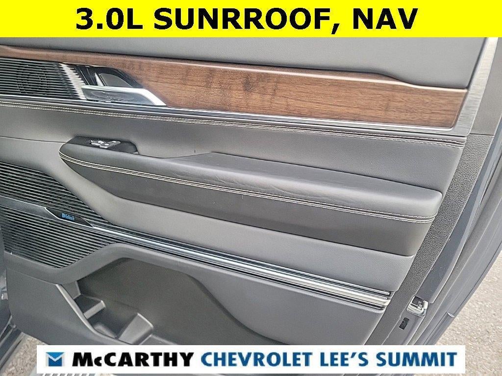 2023 Jeep Grand Wagoneer L Series II