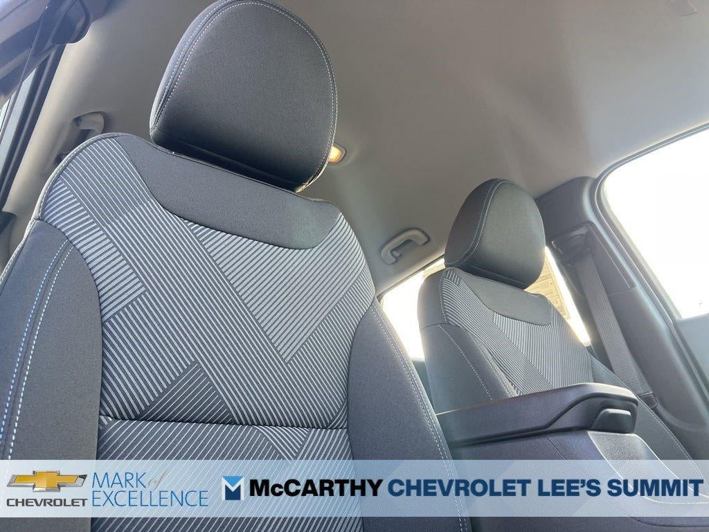 2027 Chevrolet Bolt FWD 4dr LT