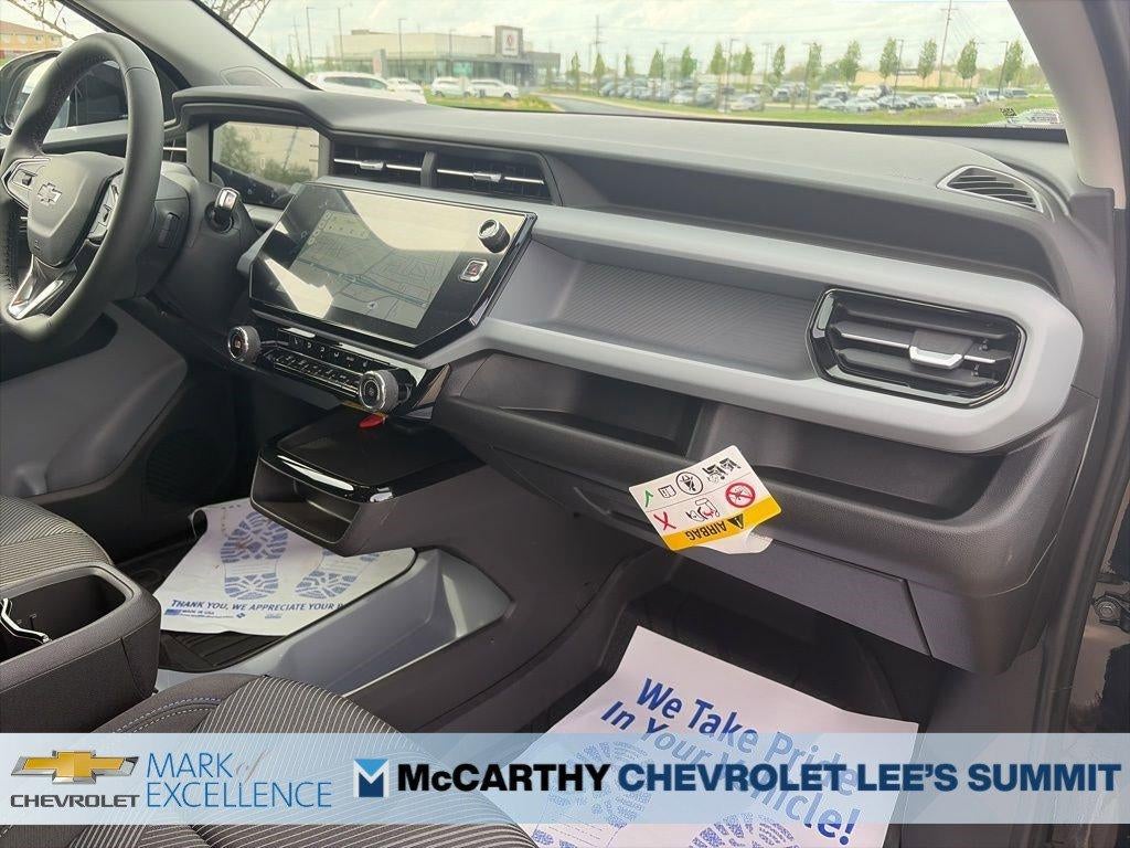 2027 Chevrolet Bolt FWD 4dr LT