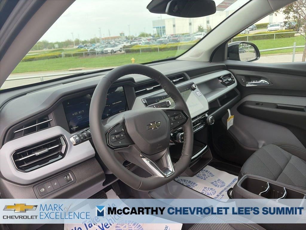 2027 Chevrolet Bolt FWD 4dr LT