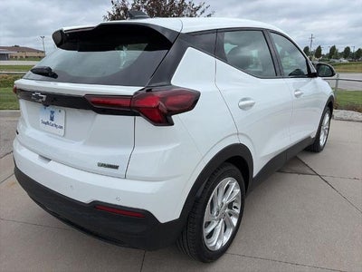 2027 Chevrolet Bolt FWD 4dr LT
