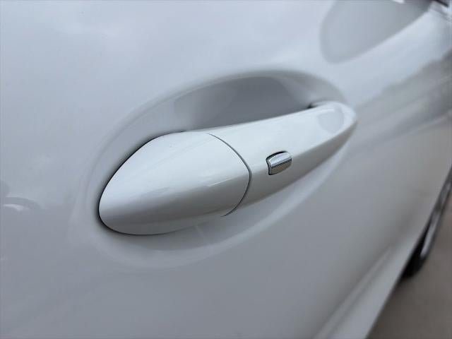 2027 Chevrolet Bolt FWD 4dr LT