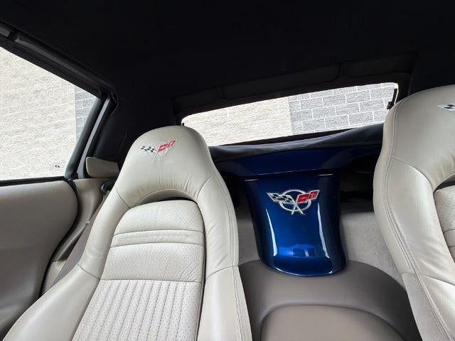 2004 Chevrolet Corvette Base