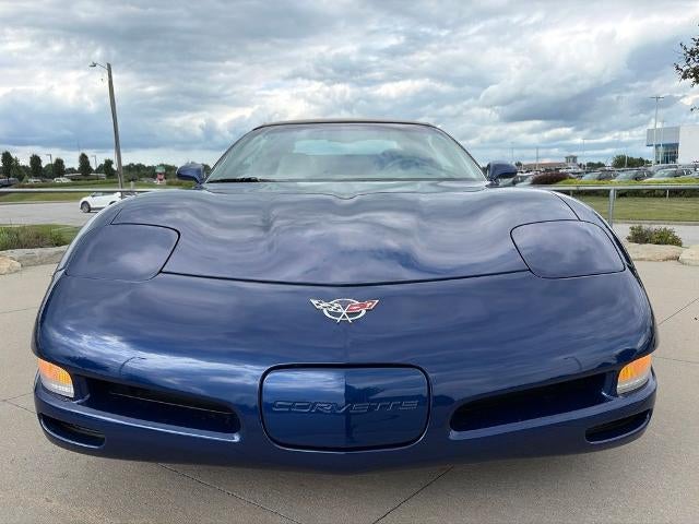 2004 Chevrolet Corvette Base