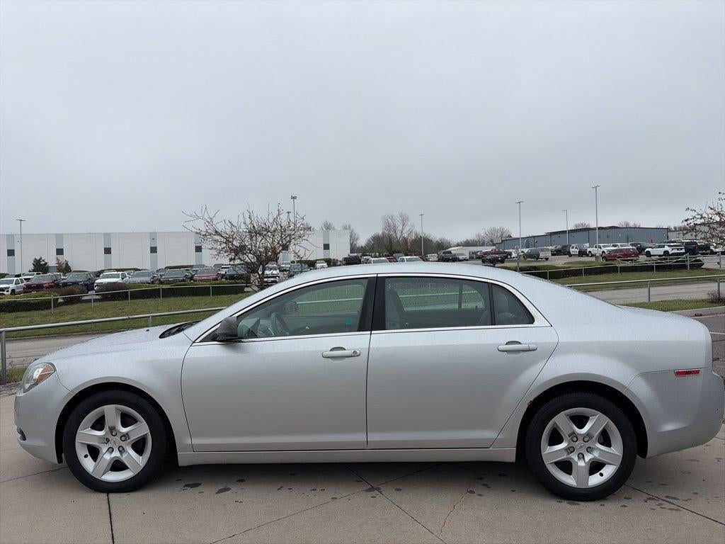 2011 Chevrolet Malibu LS w/1LS
