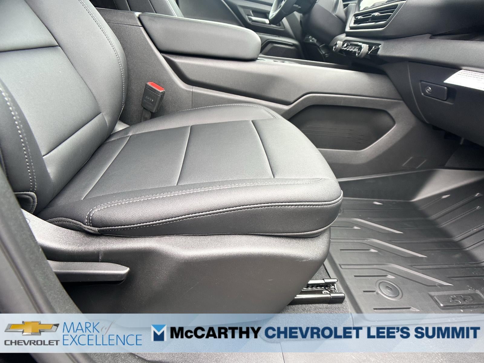 2026 Chevrolet Silverado EV e4WD Crew Cab Standard Range Work Truck