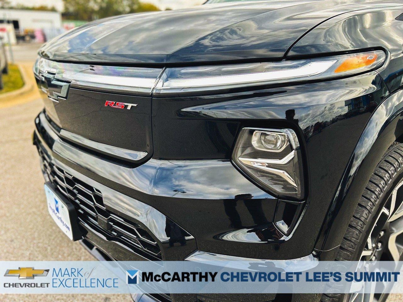 2024 Chevrolet Silverado EV e4WD Crew Cab RST