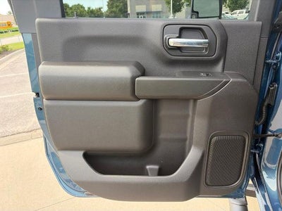 2026 Chevrolet Silverado 2500 HD Crew Cab Standard Box 4-Wheel Drive Custom