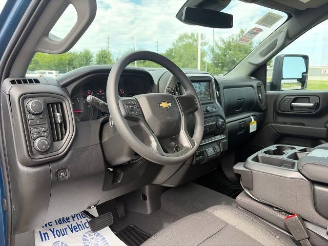 2026 Chevrolet Silverado 2500 HD Crew Cab Standard Box 4-Wheel Drive Custom