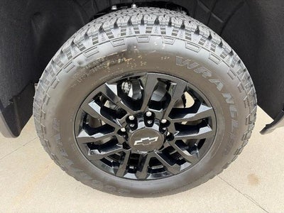 2026 Chevrolet Silverado 2500 HD Crew Cab Standard Box 4-Wheel Drive LT