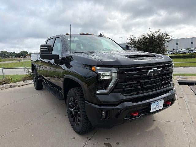 2026 Chevrolet Silverado 2500 HD Crew Cab Standard Box 4-Wheel Drive LTZ