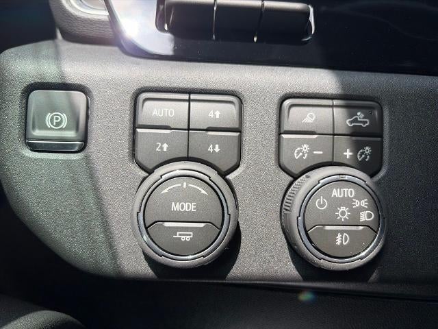 2026 Chevrolet Silverado 2500 HD Crew Cab Standard Box 4-Wheel Drive LTZ