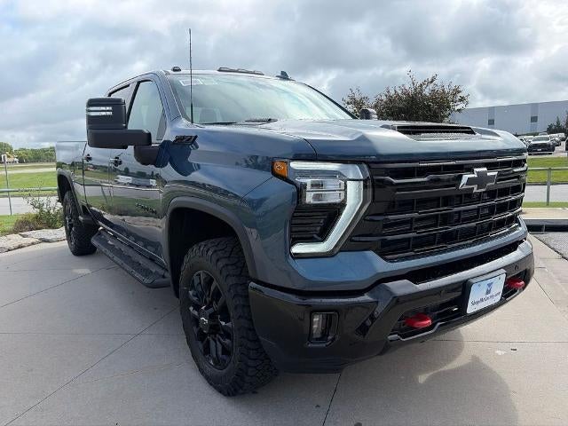 2026 Chevrolet Silverado 2500 HD Crew Cab Standard Box 4-Wheel Drive LTZ